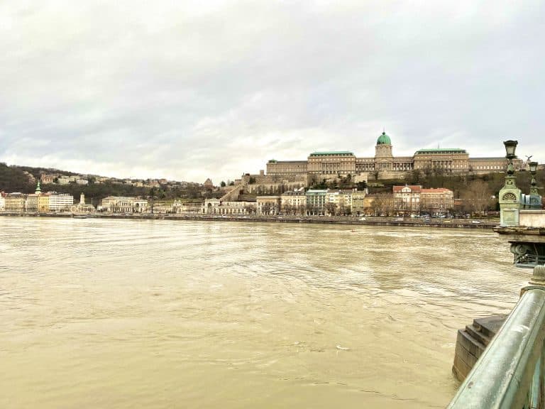 viajar a Budapest